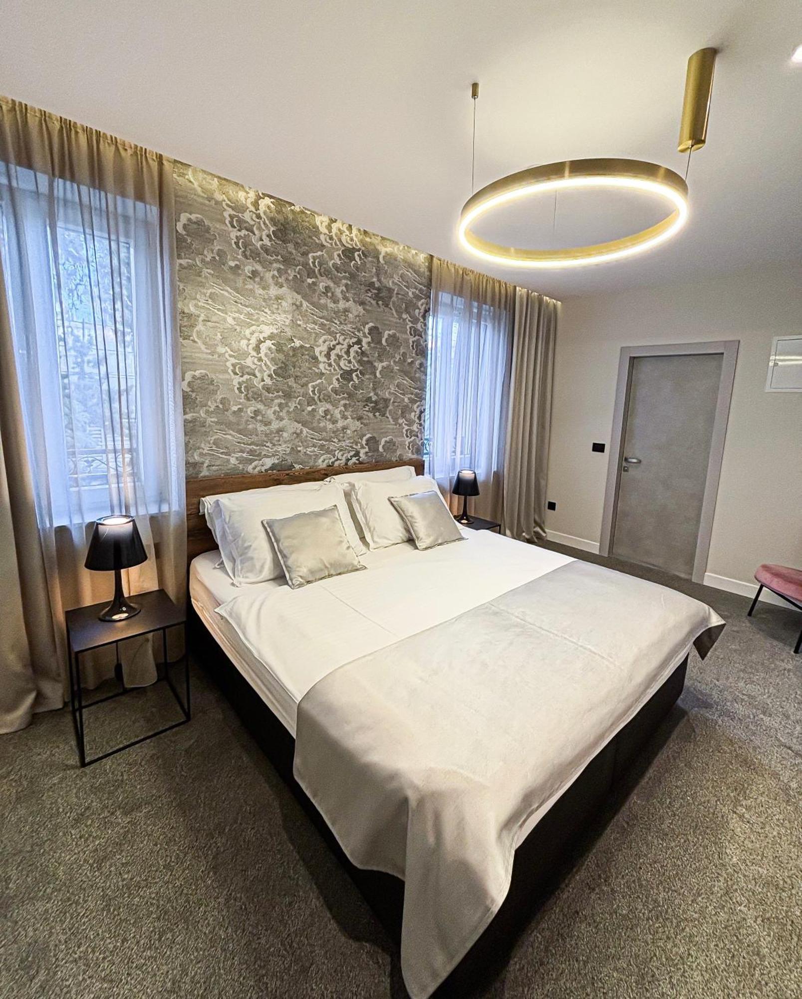 Calma Luxury Rooms Split Exterior photo
